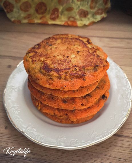 Vegan red lentil flatbread